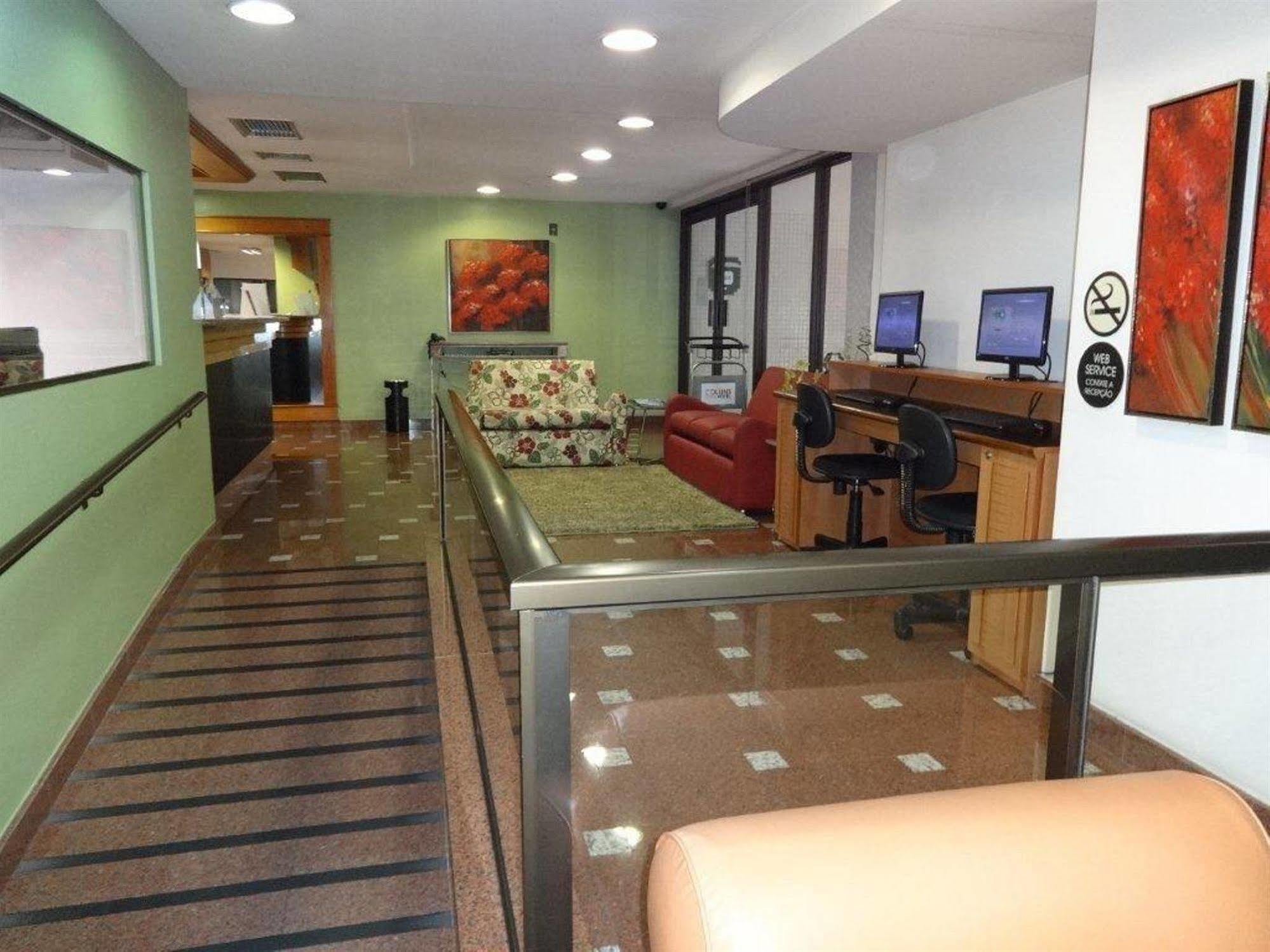 Collins Trade Hotel Porto Alegre Esterno foto